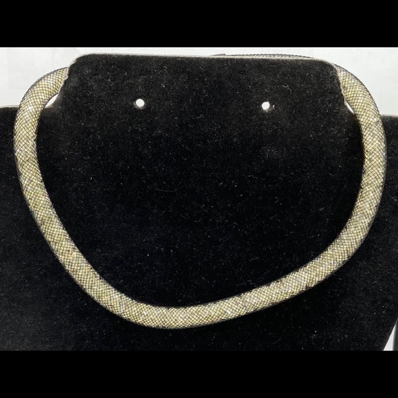 Jewelry - COPY - Vintage mesh Swarovski crystal filled magnetic clasp choker necklace